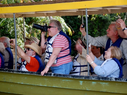 Panama Colon Boat ride to Monkey Island and Colonial Streets Sightseeing Excursion