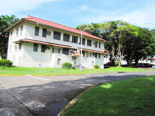 Panama Colon Colonial Heritage and History Walking Excursion