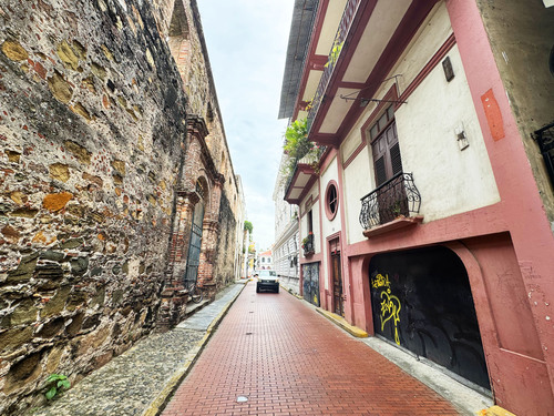 Panama Colon Colonial Heritage and History Walking Excursion