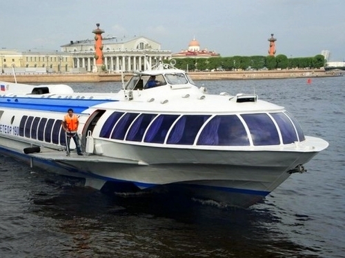 St. Petersburg 150 fountains Tour Prices
