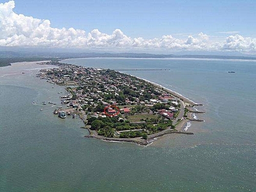 Puerto Caldera jungle nature walk Trip Tickets