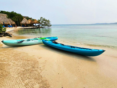 Roatan Clear Boat, Snorkeling, and Private Beach Club Excursion