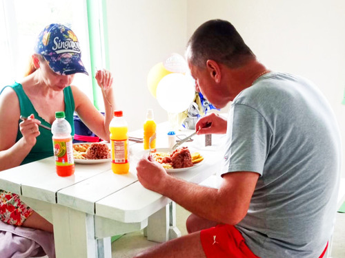 Roatan E-Bike, Food Tasting with Beach, and Wildlife Encounter Excursion