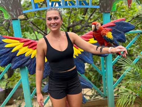 Roatan E-Bike, Food Tasting with Beach, and Wildlife Encounter Excursion