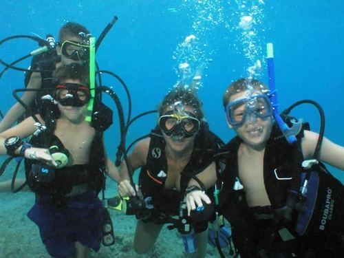 Roatan Honduras Discover Scuba Diving Tour Reservations