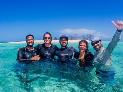 Roatan  Honduras Underwater Adventure Diving Excursion Prices