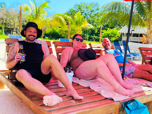 Roatan Horseback Riding and Private Day Pass at Brady's Cay Beach Excursion