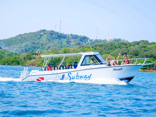 Roatan Mr Bud Diving Trip Booking
