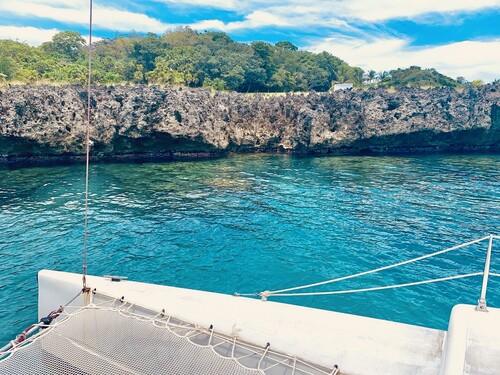 Roatan Private Catamaran Sail and Snorkel Charter Excursion