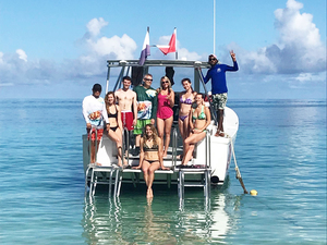 Roatan Reef Snorkeling and Mayan Princess Resort Beach Break Excursion