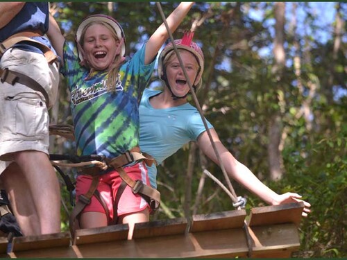 Roatan Zipline and Little French Key Beach Break Excursion