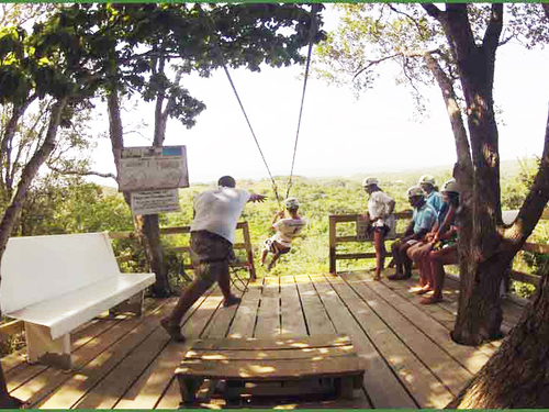 Roatan Zipline and Little French Key Beach Break Excursion