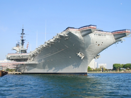 San Diego California Navy Pier Musseum Trip Booking
