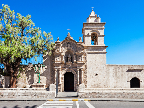 San Juan Capitolio Excursion Booking