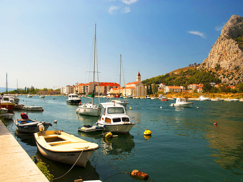 Split Pirates of Omis and Garage Wine Tasting Excursion