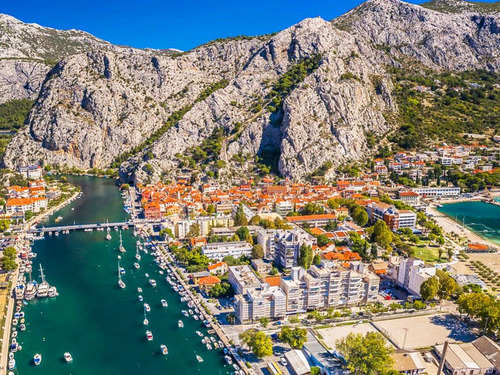 Split Pirates of Omis and Garage Wine Tasting Excursion