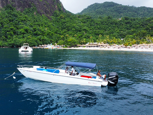 St. Lucia Private All Inclusive Speedboat to Soufriere, Mud Bath, and Beach Adventure with Lunch