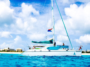 St. Maarten Deluxe Sailing Excursion