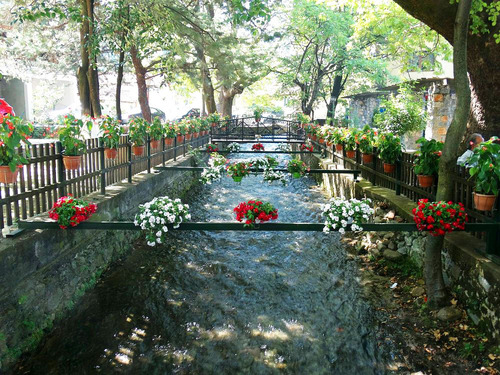 Thessaloniki Private Pozal Thermal Baths and Edessa Waterfalls Excursion