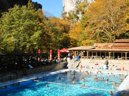 Thessaloniki Private Pozal Thermal Baths and Edessa Waterfalls Excursion