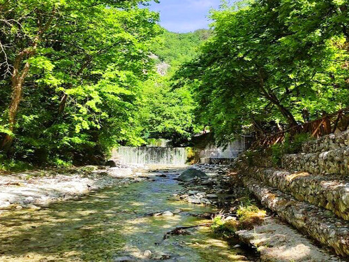 Thessaloniki Private Pozal Thermal Baths and Edessa Waterfalls Excursion