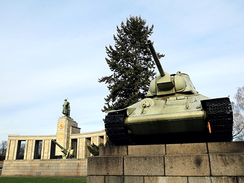 Warnemunde (Berlin)  Germany East Berlin Sightseeing Trip Cost