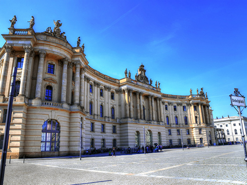 Warnemunde (Berlin) Soviet Monument Sightseeing Tour Booking